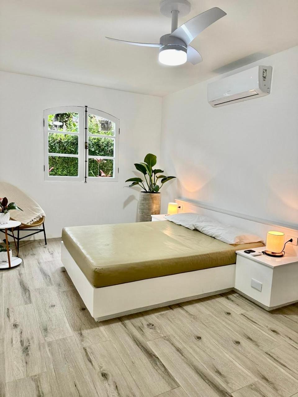 Apartamento Estilo Chale Com Piscina อูบาตูบา ภายนอก รูปภาพ